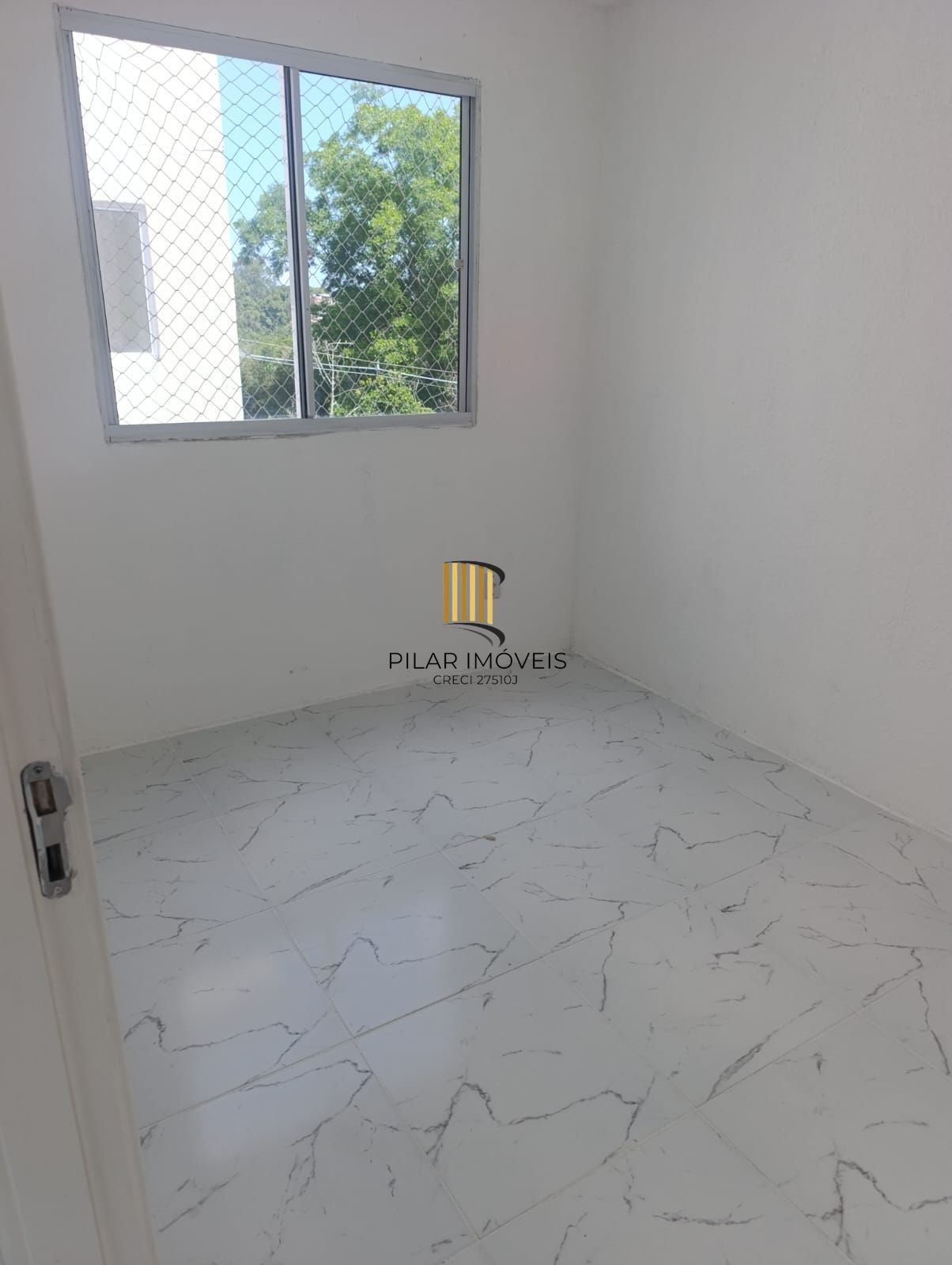 Apartamento 2 Dormitórios à venda na Protásio Alves