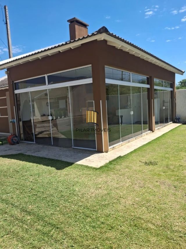 Casa em condomínio de 2 quartos, 1 vaga de garagem em Cachoeirinha.