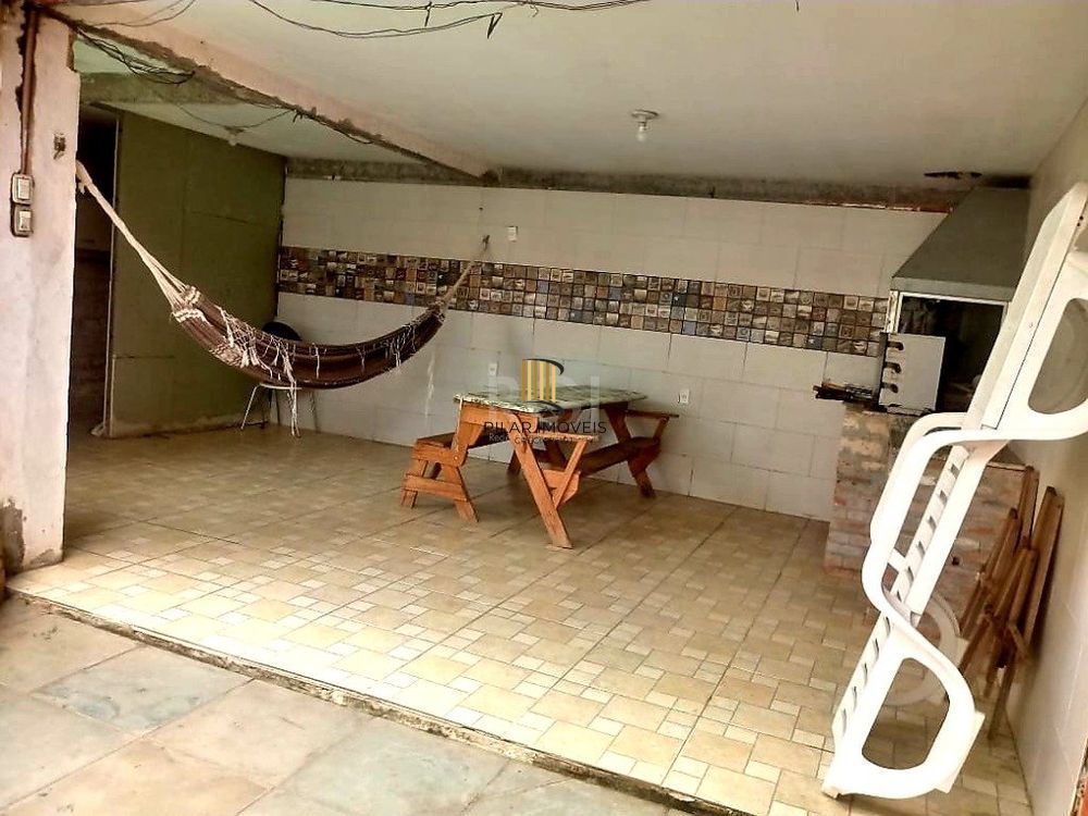 Casa  com piscina 3 dormitórios e 2 Costa e Silva Zona Norte de Porto Alegre