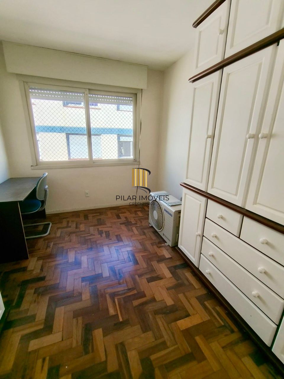 Apartamento de 2 quartos 2 banheiros Terceiro andar 74m2 Vila Ipiranga Iguatemi