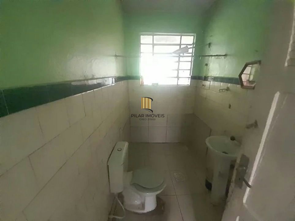 Casa com 3 quartos e 110m² à venda na Cidade Baixa, Porto Alegre.