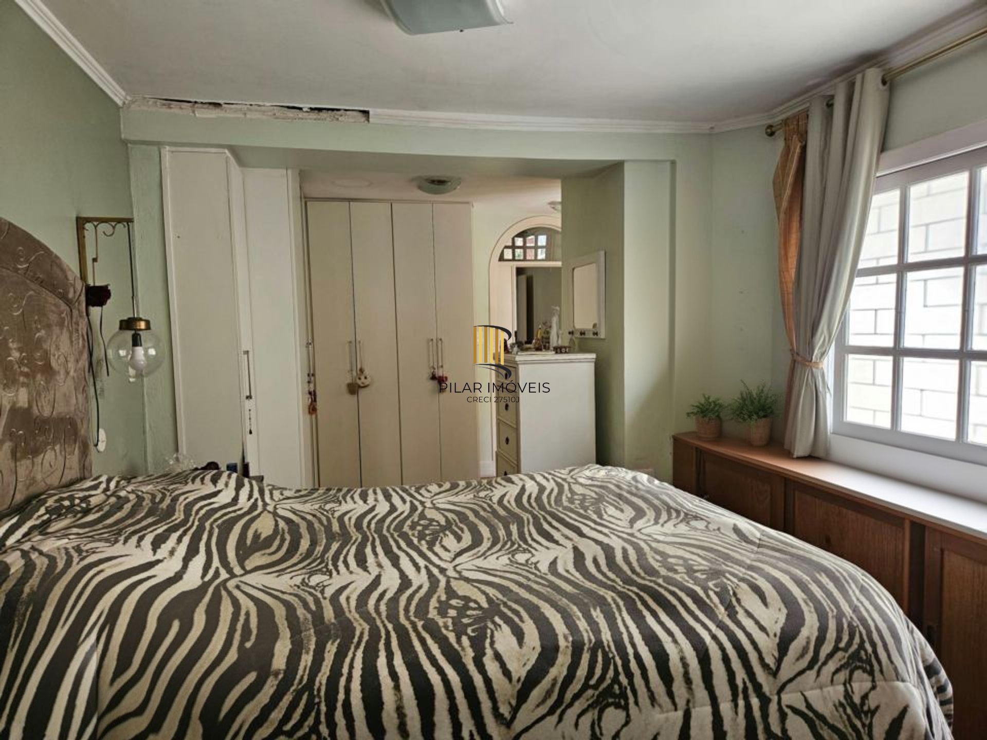 Apartamento com 2 dormitórios e 69m² de área privativa no Bairro Auxiliadora