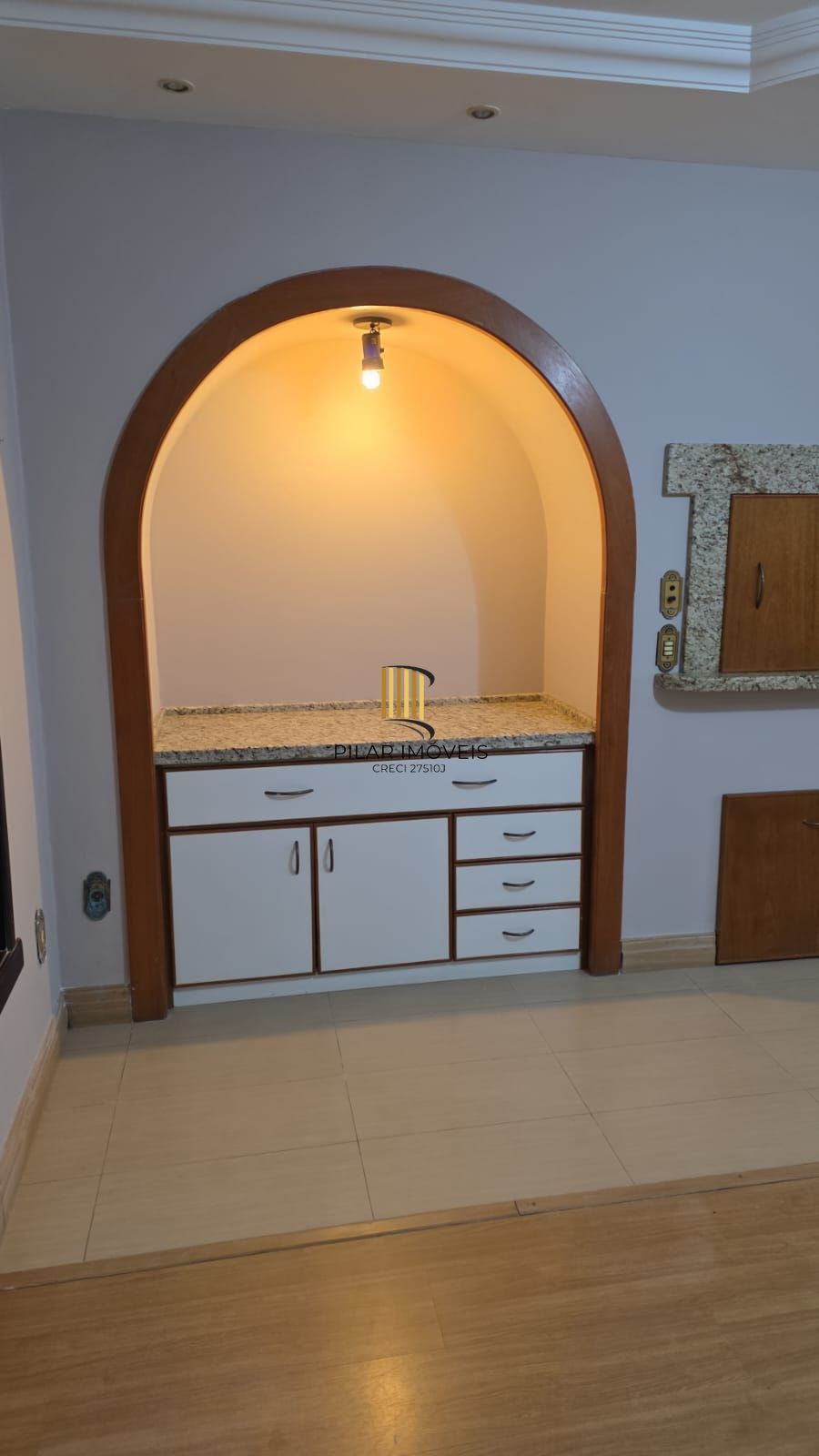 Casa de 3 dormitório no bairro Jardim do Salso