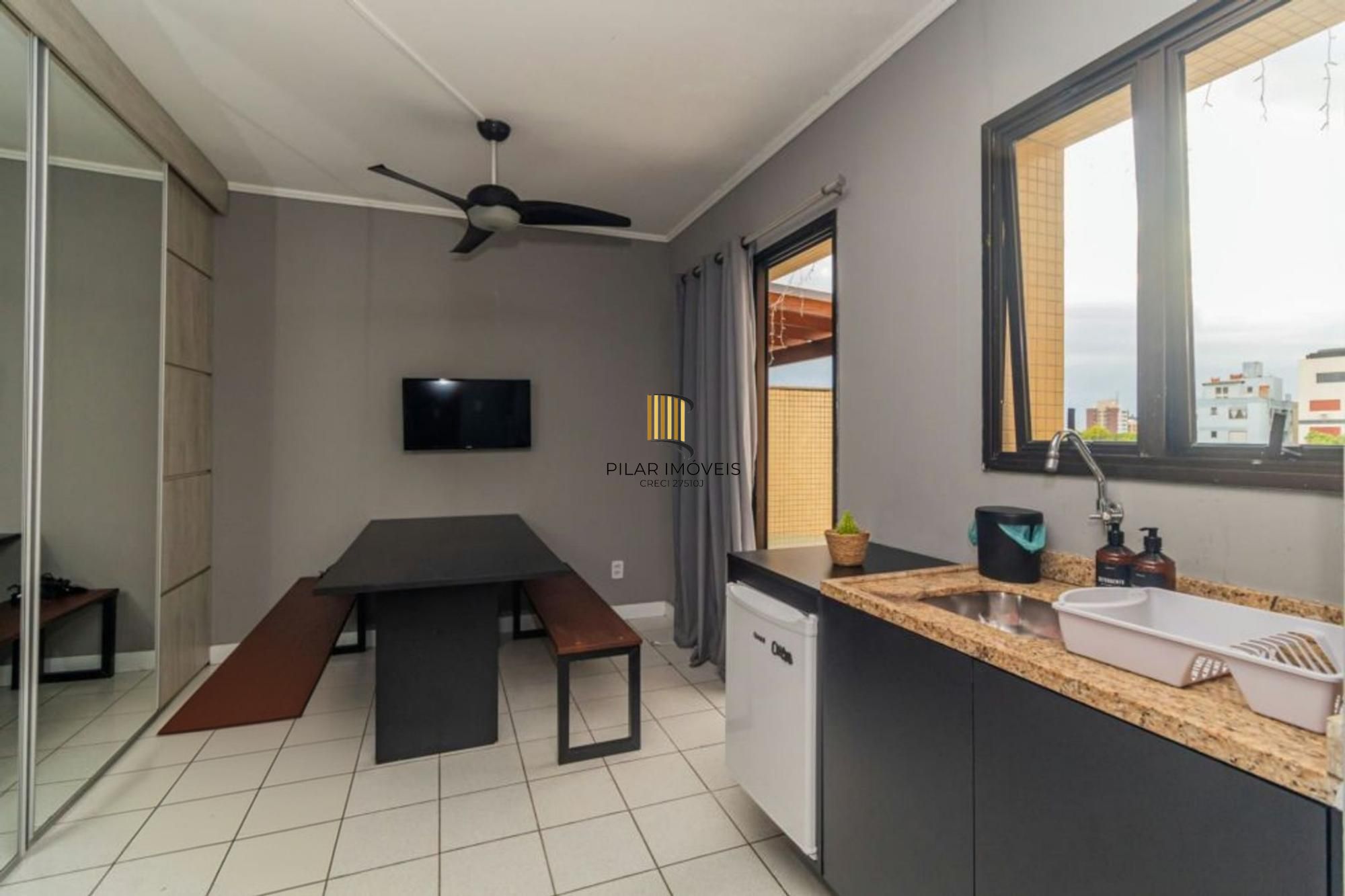 Cobertura semi mobiliada 1 dormitório bairro Cristo Redentor