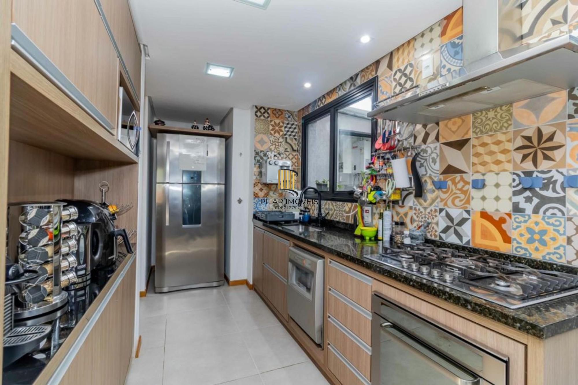 Casa em Condomínio à venda com 2 quartos 212 m² no Tristeza