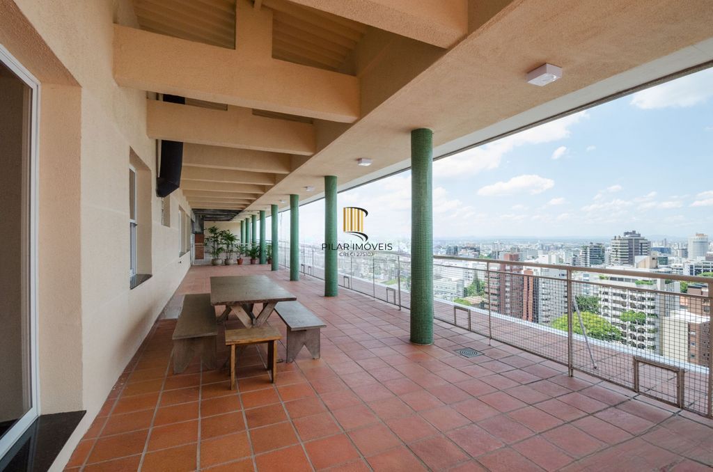 Apartamento com 3 dormitórios no Bairro Independência