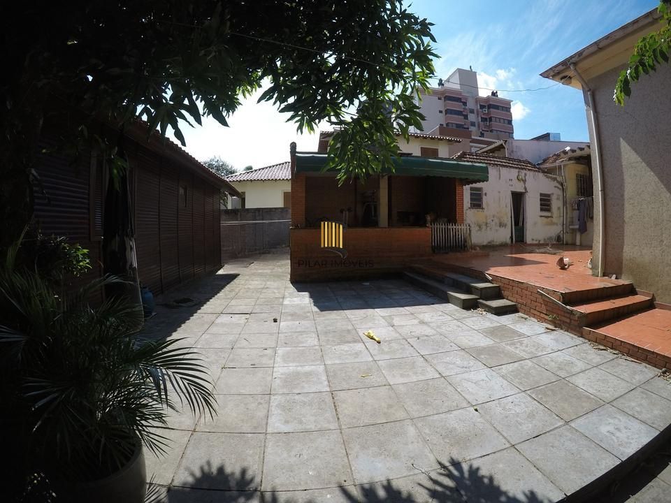 Casa com 4 Quartos e 4 vagas de garagem no Bairro Vila Ipiranga