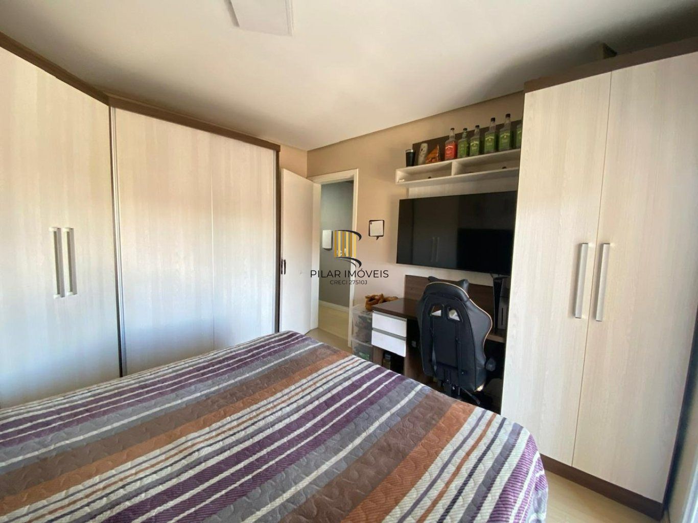 Casa de 3 quartos, 2 vagas de garagem cobertas no bairro Mato grande em Canoas.