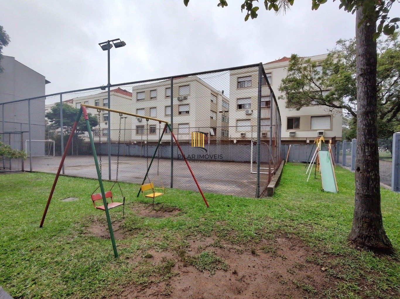 Apartamento 2 Dormitórios Mobiliado com Vaga na Zona Norte de Porto Alegre