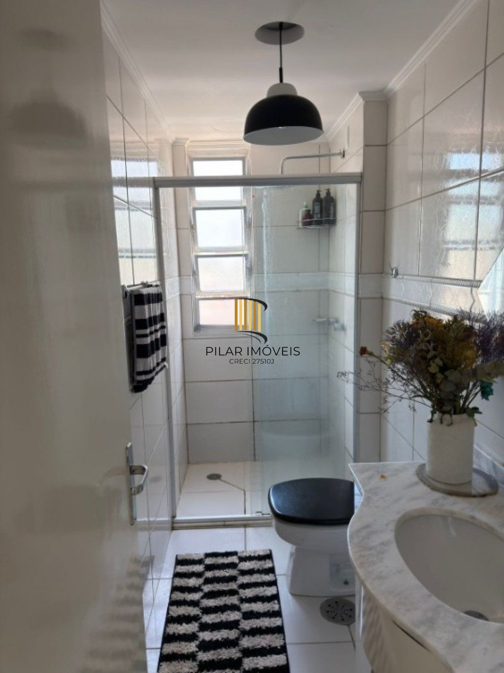 Apartamento 2 quartos mobiliado no Menino Deus