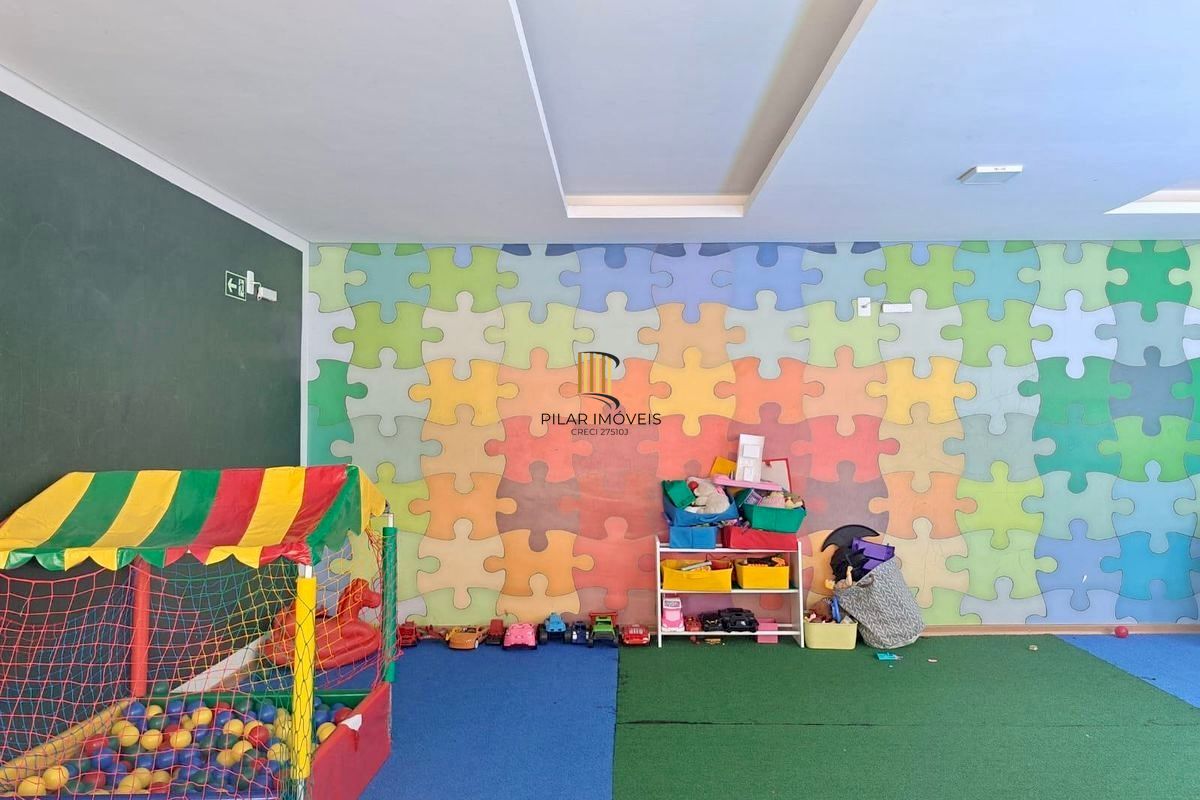 Apartamento com Sacada Linda Vista com 1 vaga de garagem Santa Fé Porto Alegre