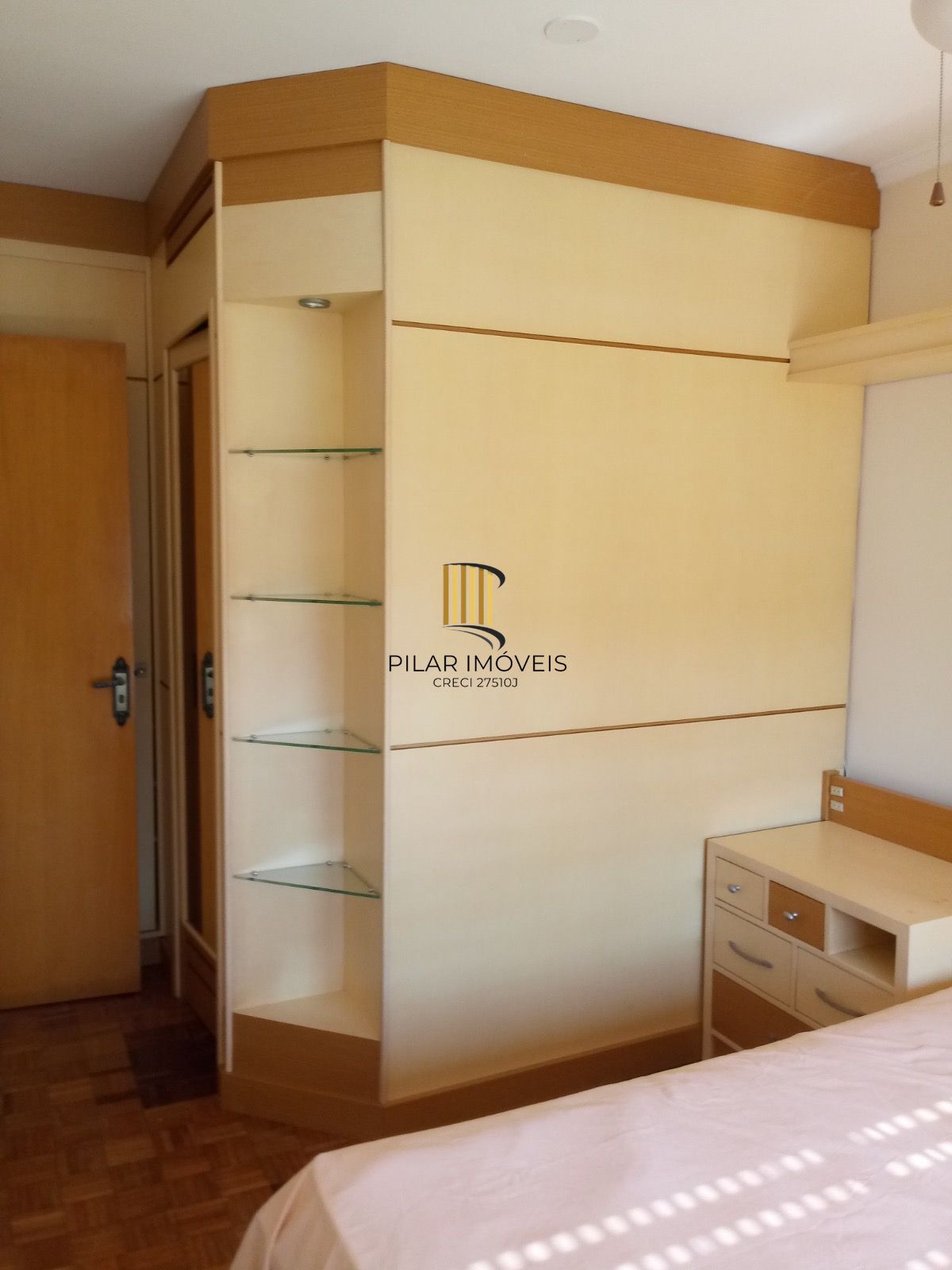 Apartamento com 2 quartos com closet à venda 1 vaga de garagem Elevador Sarandi