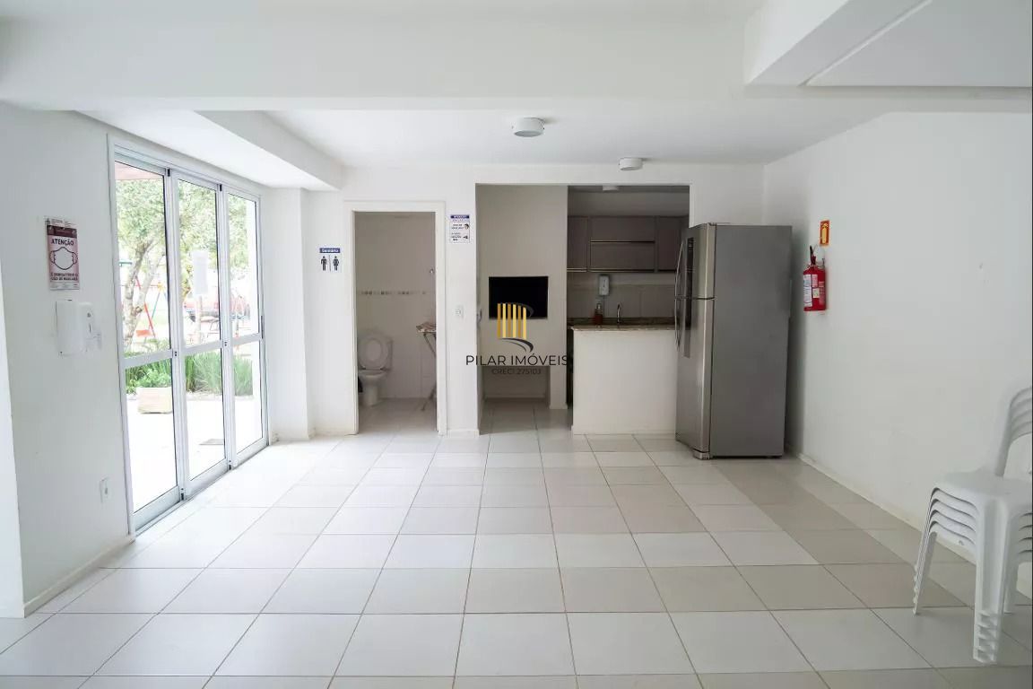 Apartamento 2 quarto, playground e salão de festa no bairro Abertas dos Morros