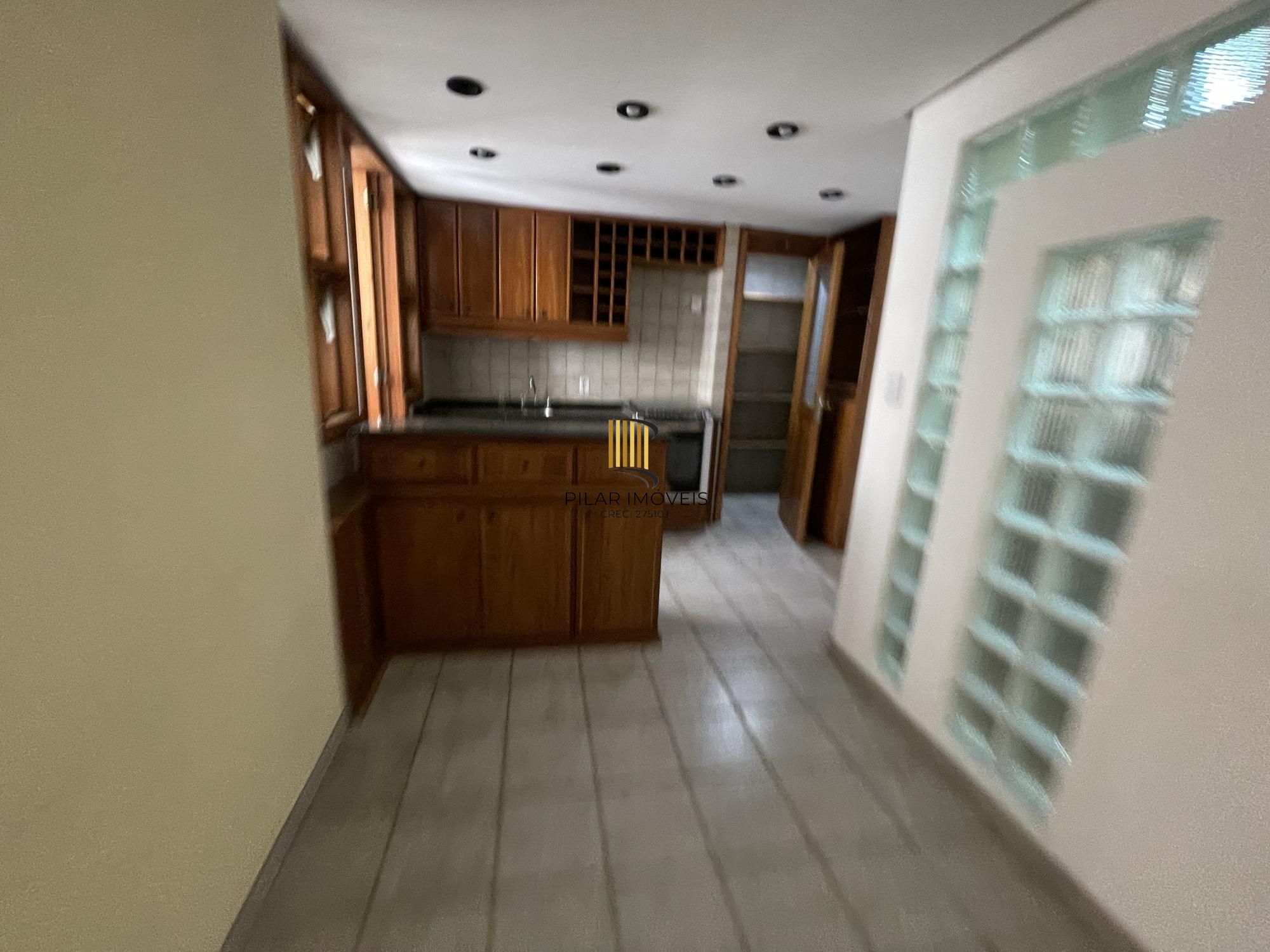 Apartamento 3 dormitório 84m² Elevador e Sacada Bairro Bom Fim Porto Alegre