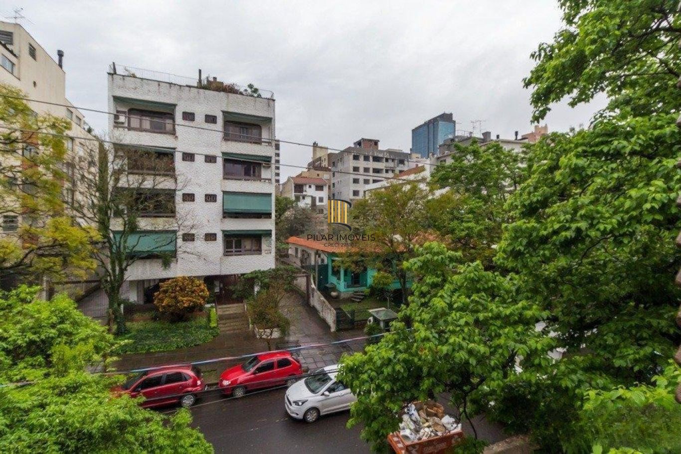 Apartamento com 3 quartos e 144m² à venda no bairro Auxiliadora