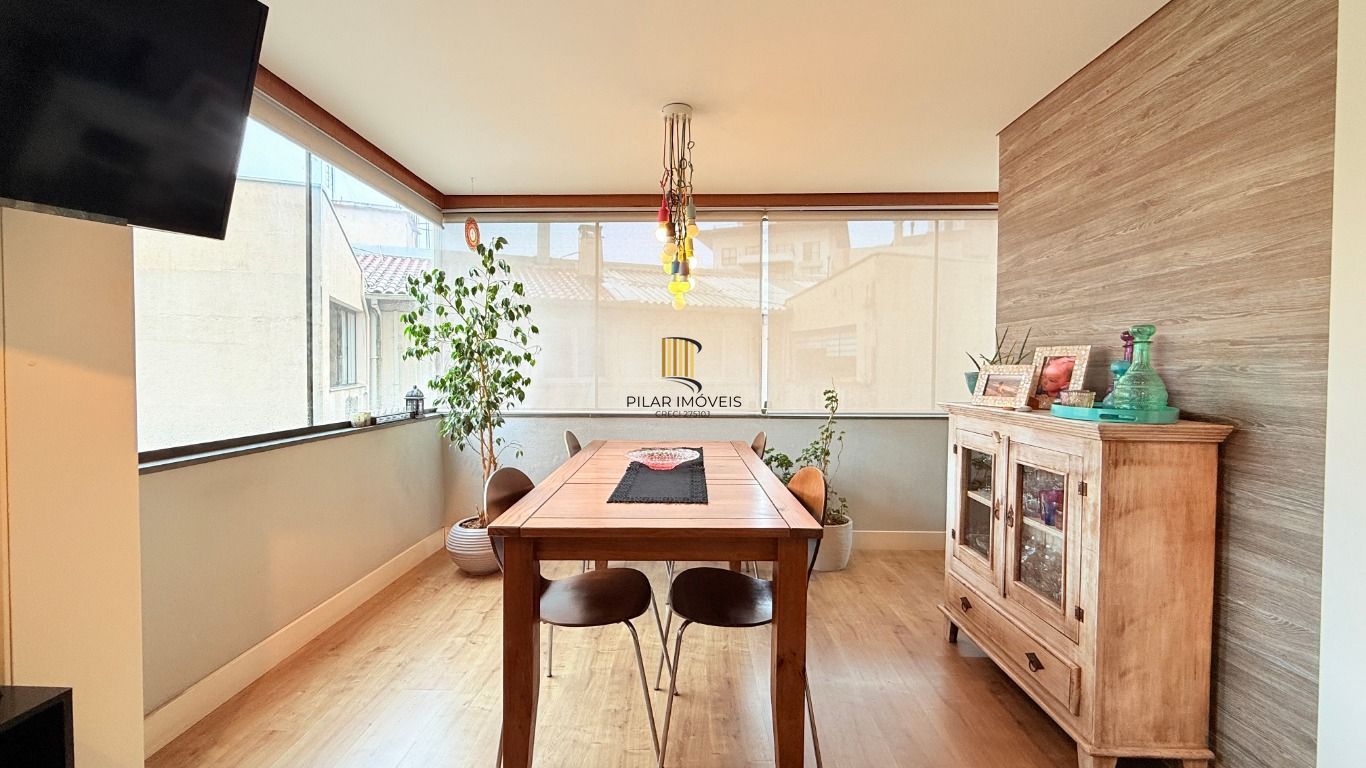 Apartamento com 2 quartos, sendo 1 suíte e 2 vagas no bairro Bela Vista