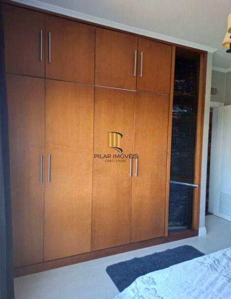 Apartamento com 3 quartos e 283m² à venda em Independência, Porto Alegre.