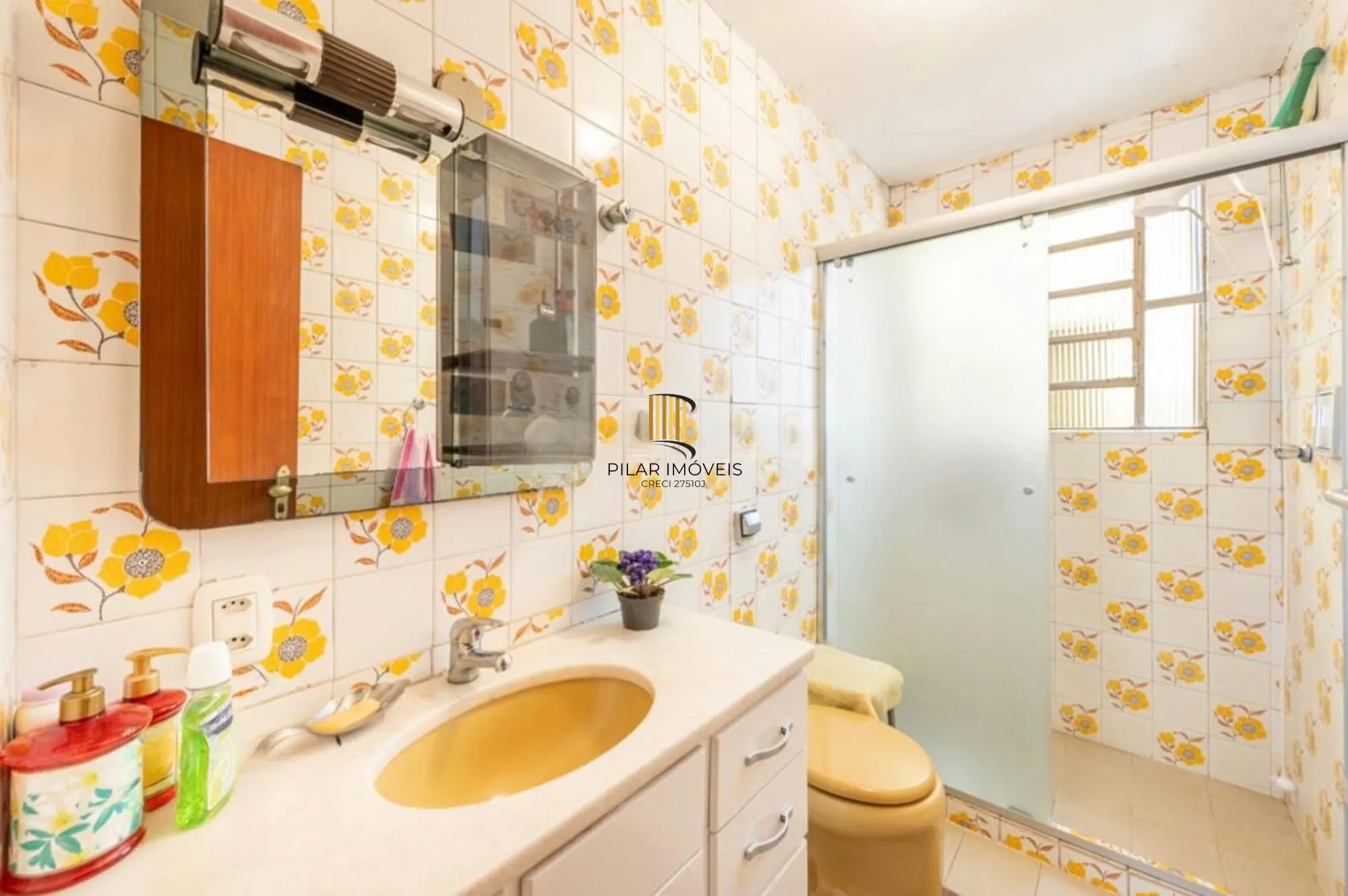 Casa 3 quartos, 2 suítes, 3 vagas no Rio Branco