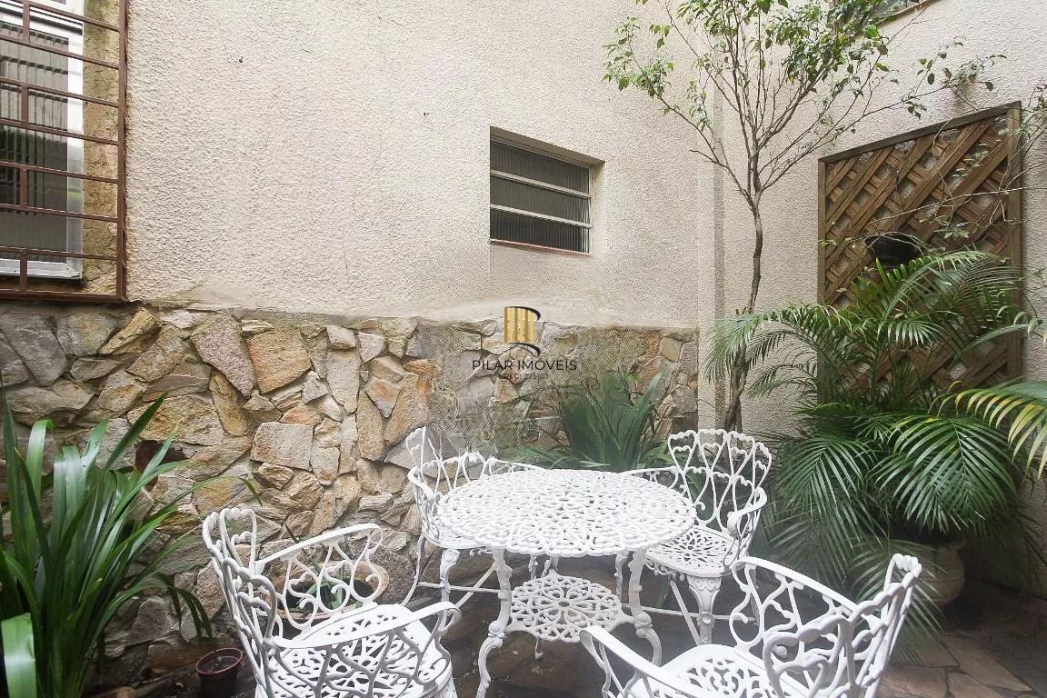 Apartamento 2 quartos mobiliado no Bairro Passo Da Areia.