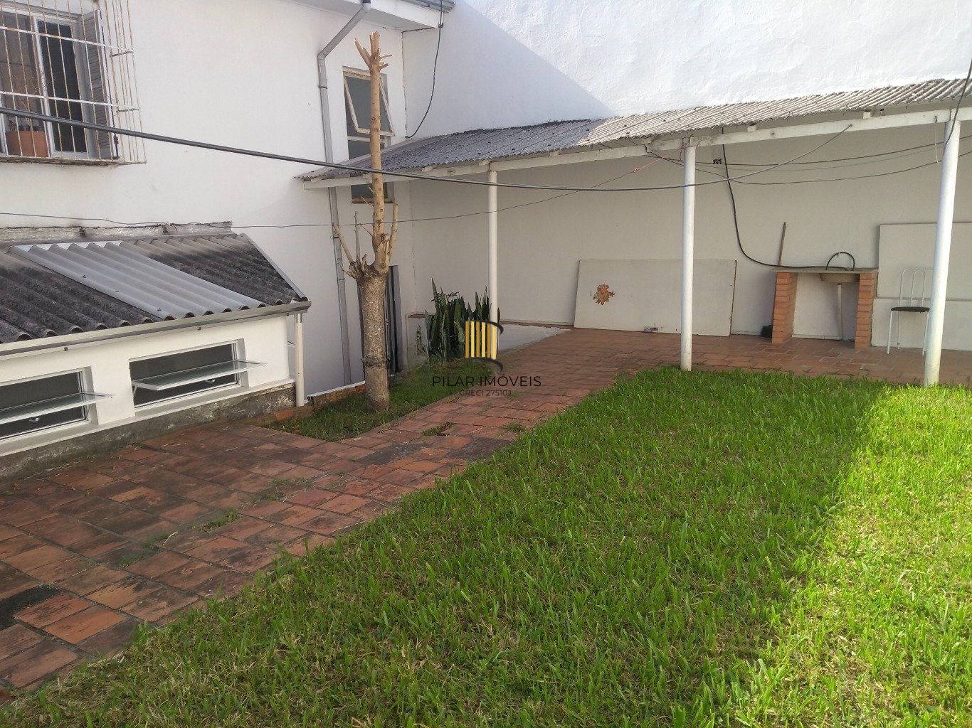 Apartamento Térreo 1 quarto, 38m² privativos, portaria 24hrs no bairro Partenon