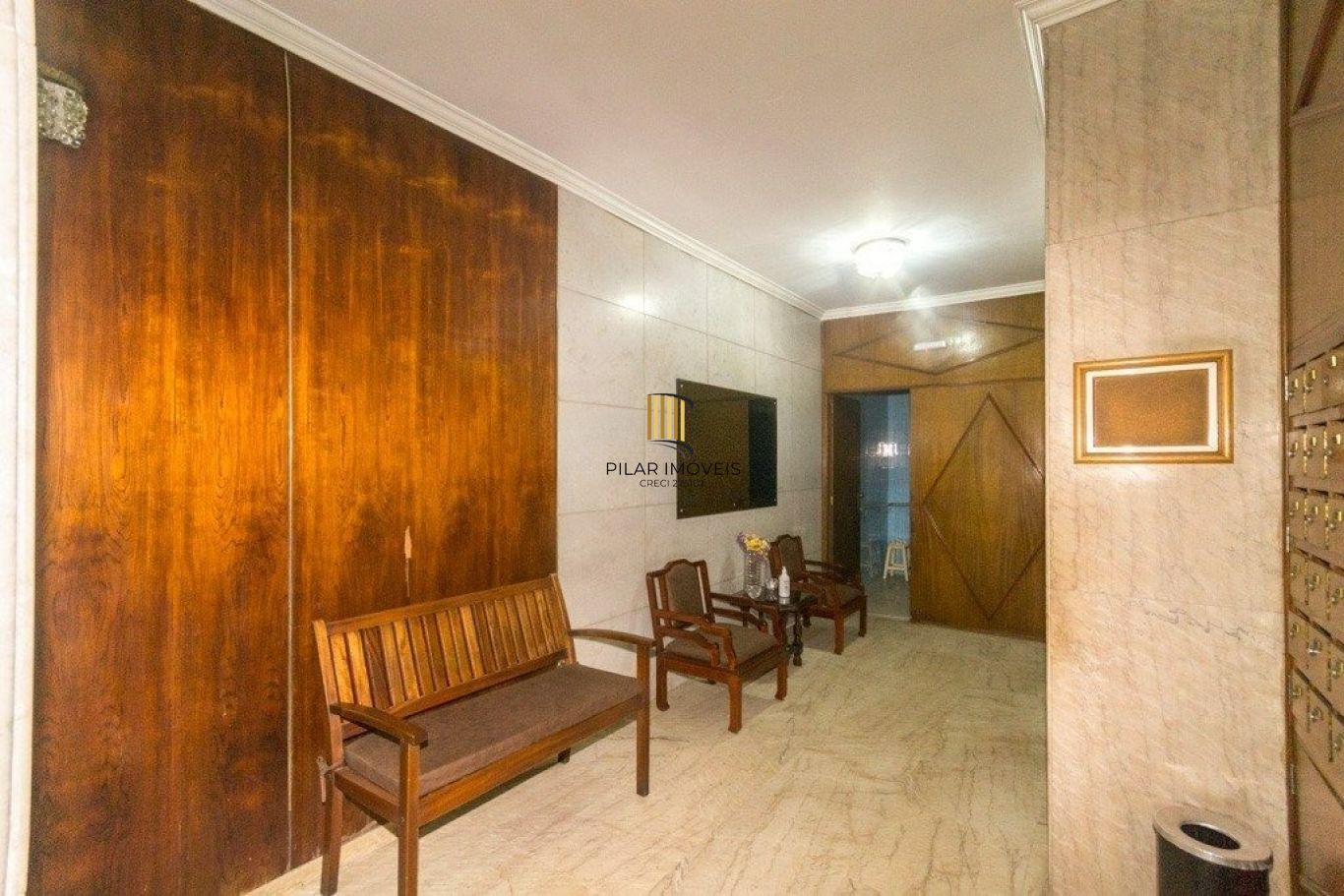 Apartamento de 3 dormitórios com 89 metros privativos no Centro.