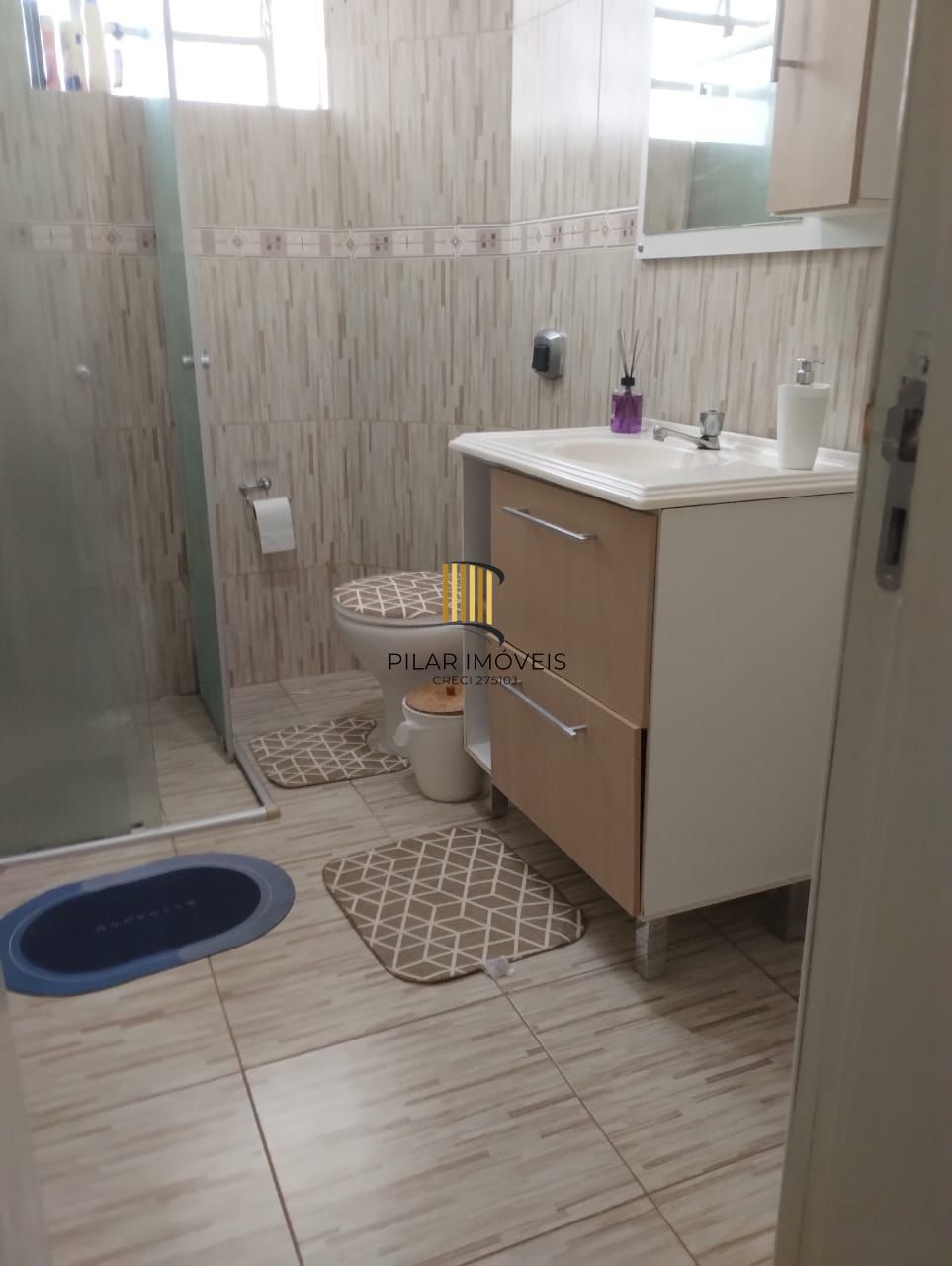 Apartamento de 2 dormitórios no bairro Santana