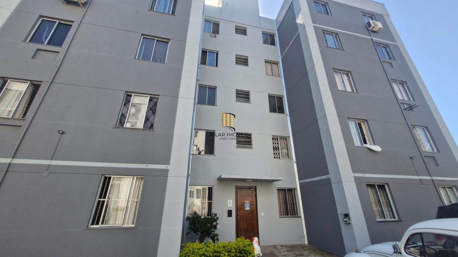 Apartamento  2 quartos com vaga no Bairro Jardim Leopoldina Porto Alegre