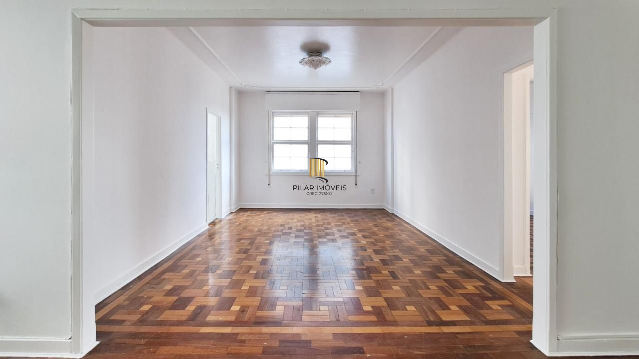 Apartamento 3 Dormitórios, 123m², Último Andar com Vista para o Guaíba - Pilar Imóveis