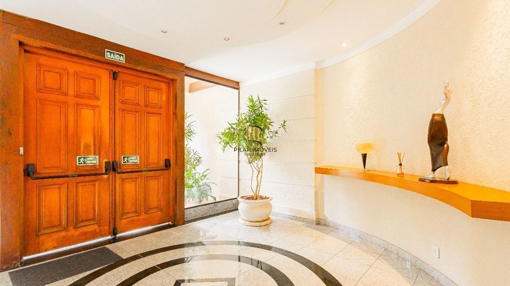 Apartamento 3 dorms à venda Rua Roque Calage, Passo da Areia - Porto Alegre