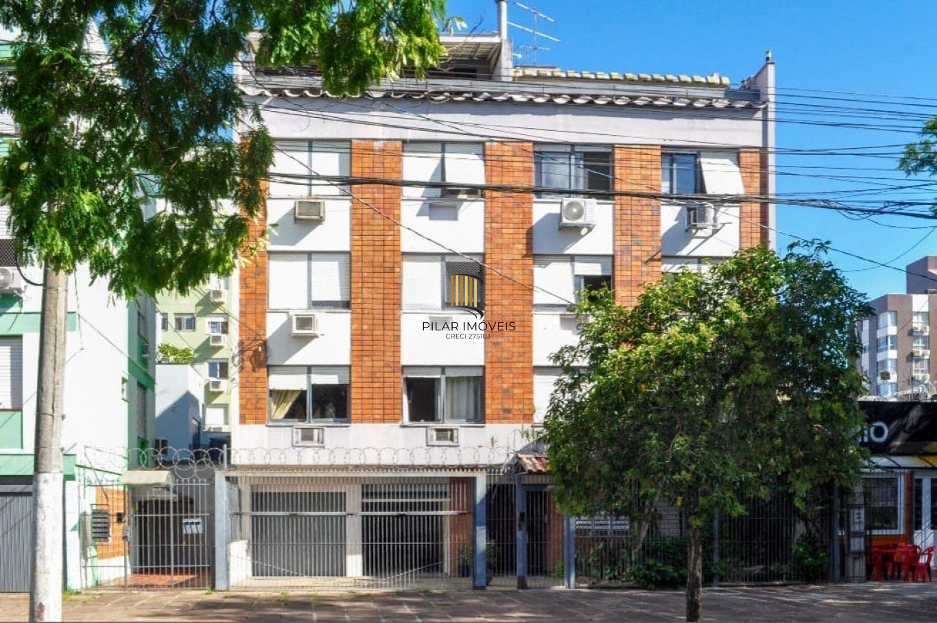 Apartamento 1 quarto, mobiliado e com 2 vagas de garagem no bairro Santana