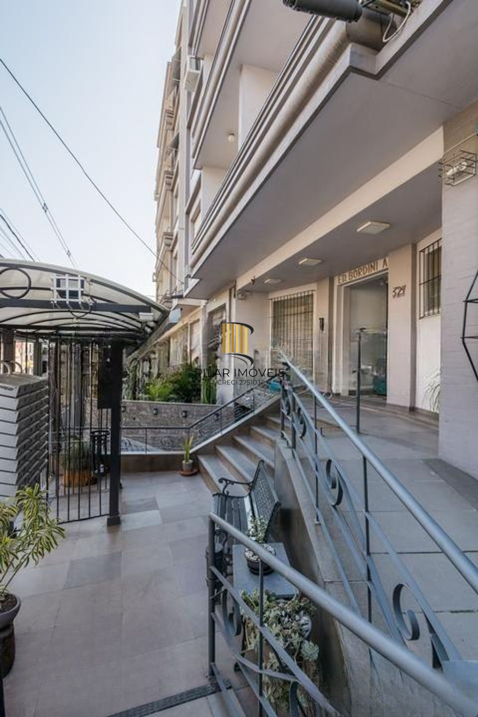 Casa com 3 dormitórios no Bairro Auxiliadora