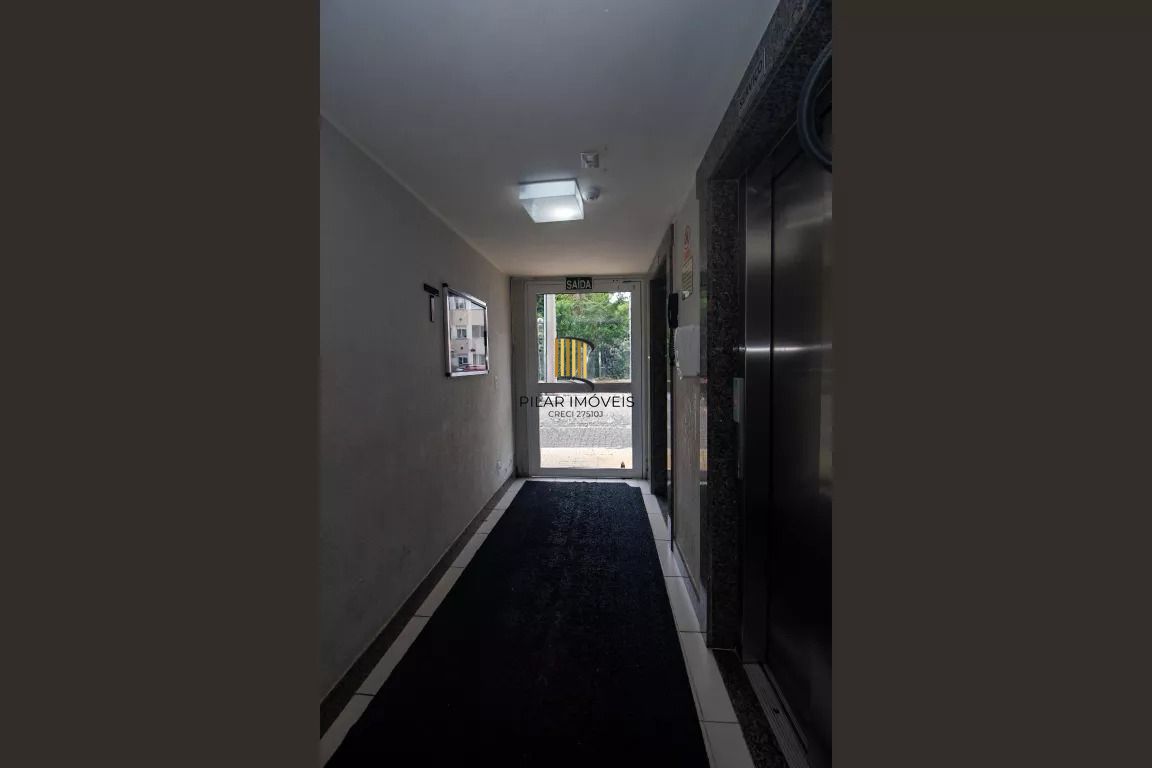 Apartamento à venda com 2 quartos 49 m²