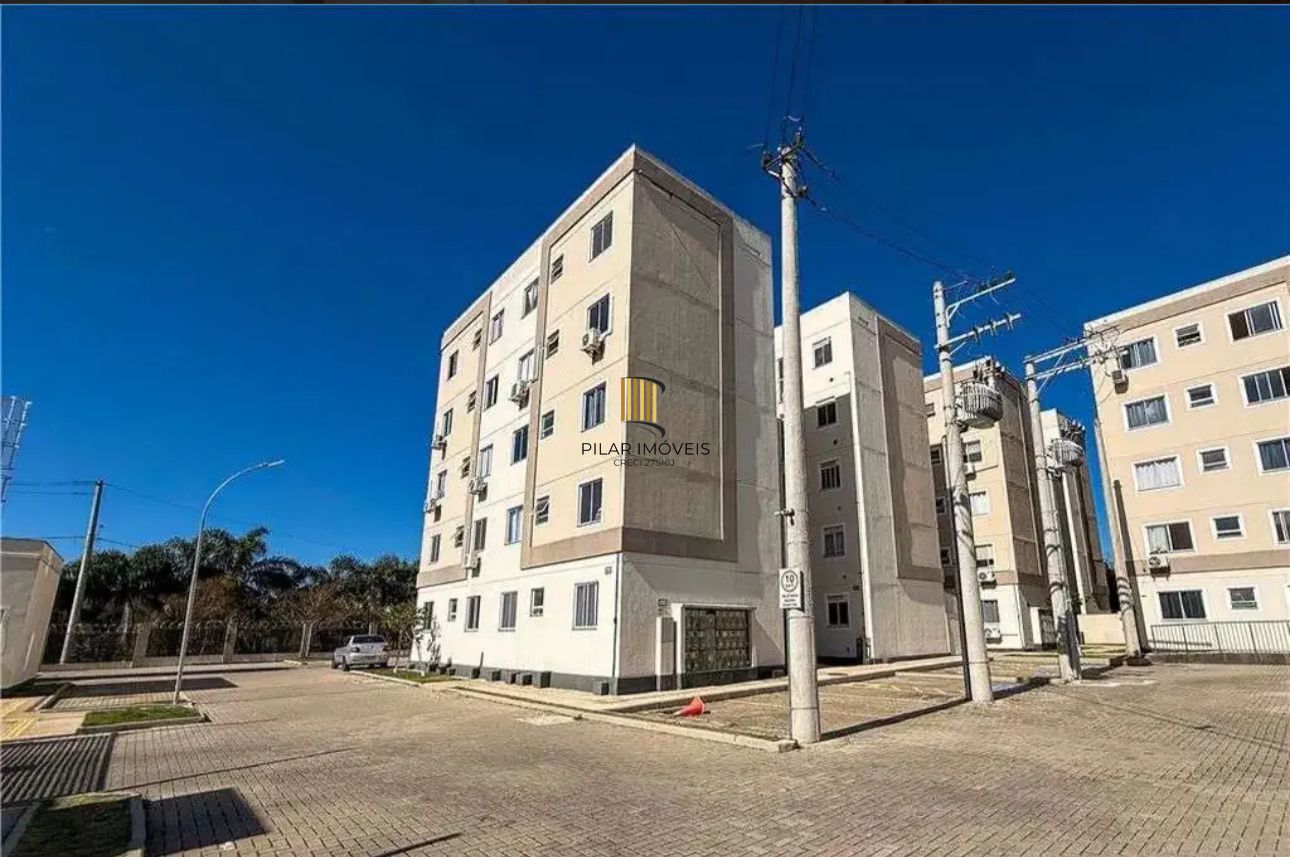 Apartamento com 2 quartos, vaga de garagem e elevador no bairro Estância velha