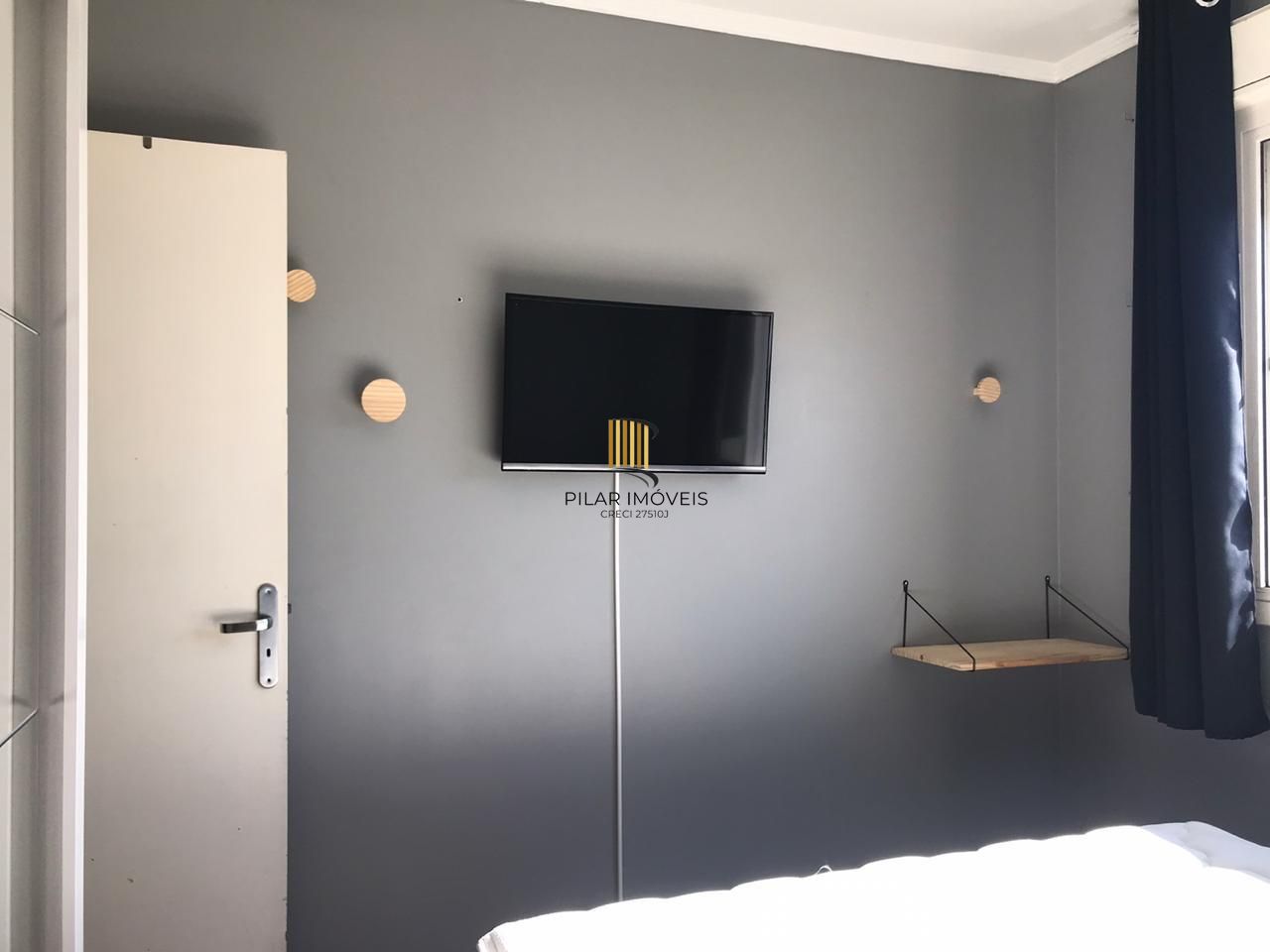 Apartamento à venda 1 quarto, com vaga no bairro Teresópolis.