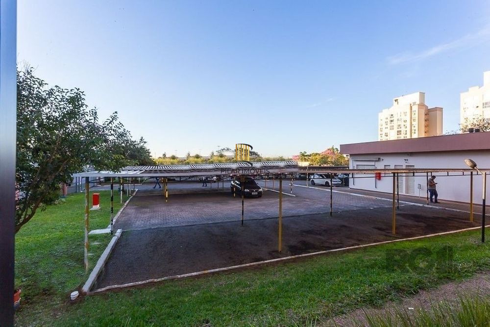 Apartamento de 3 dormitórios no bairro Sarandi