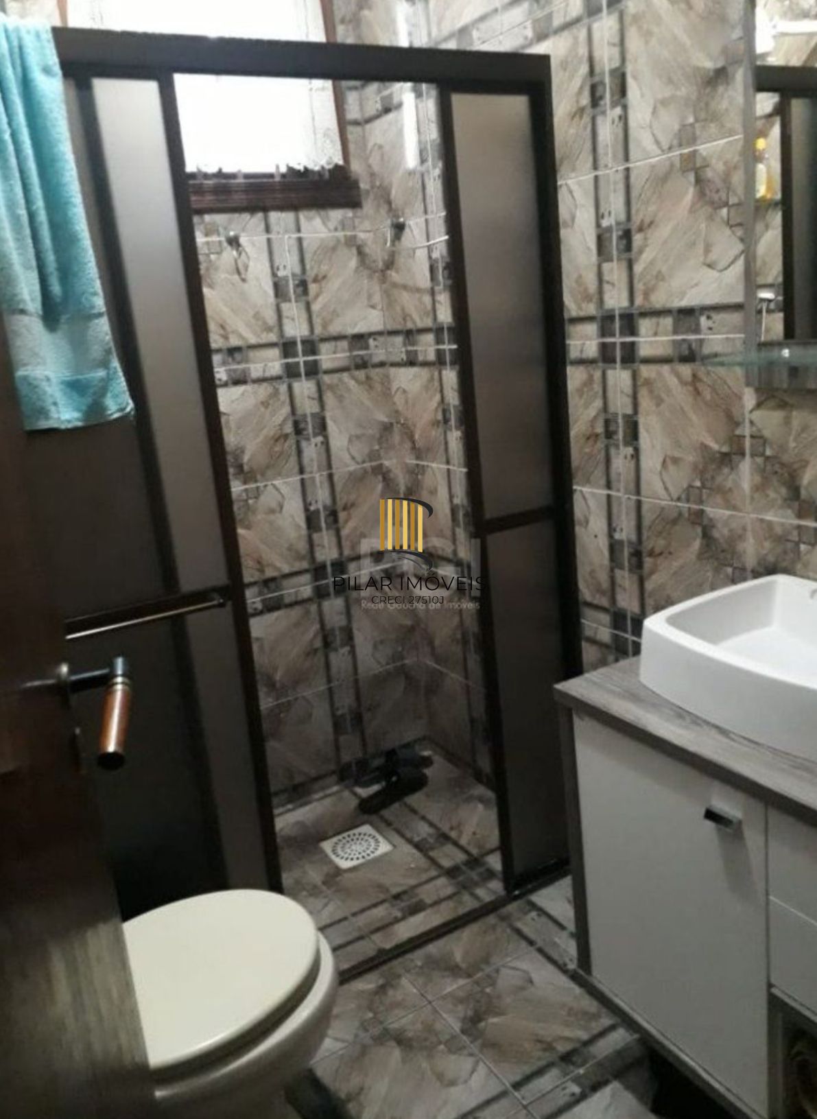 Casa 133m2  com piscina 3 dormitórios e 1 vaga Cachoeirinha