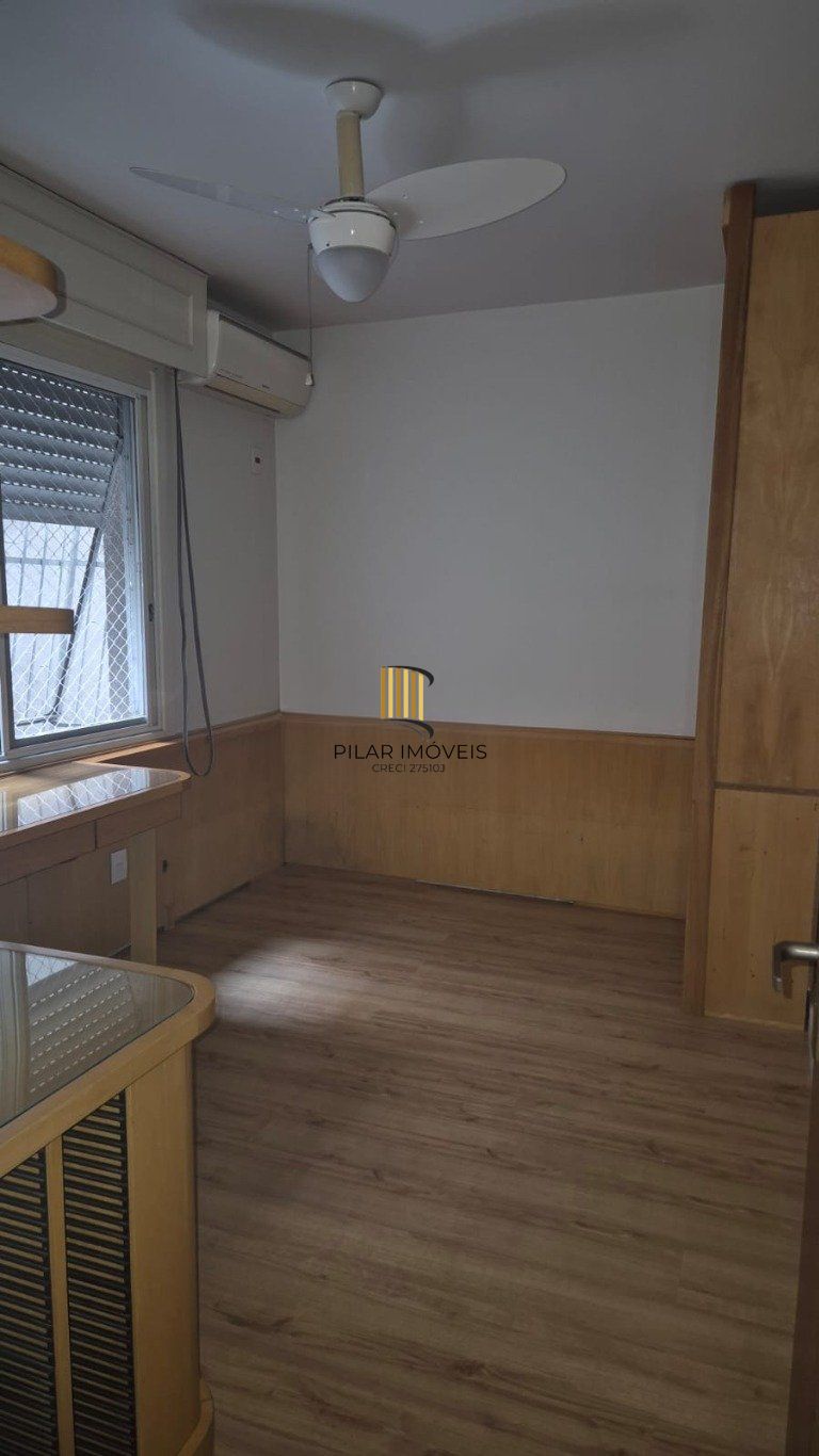 Apartamento semi mobiliado de 3 quartos, suíte, elevador e 1 vaga no Bom Fim