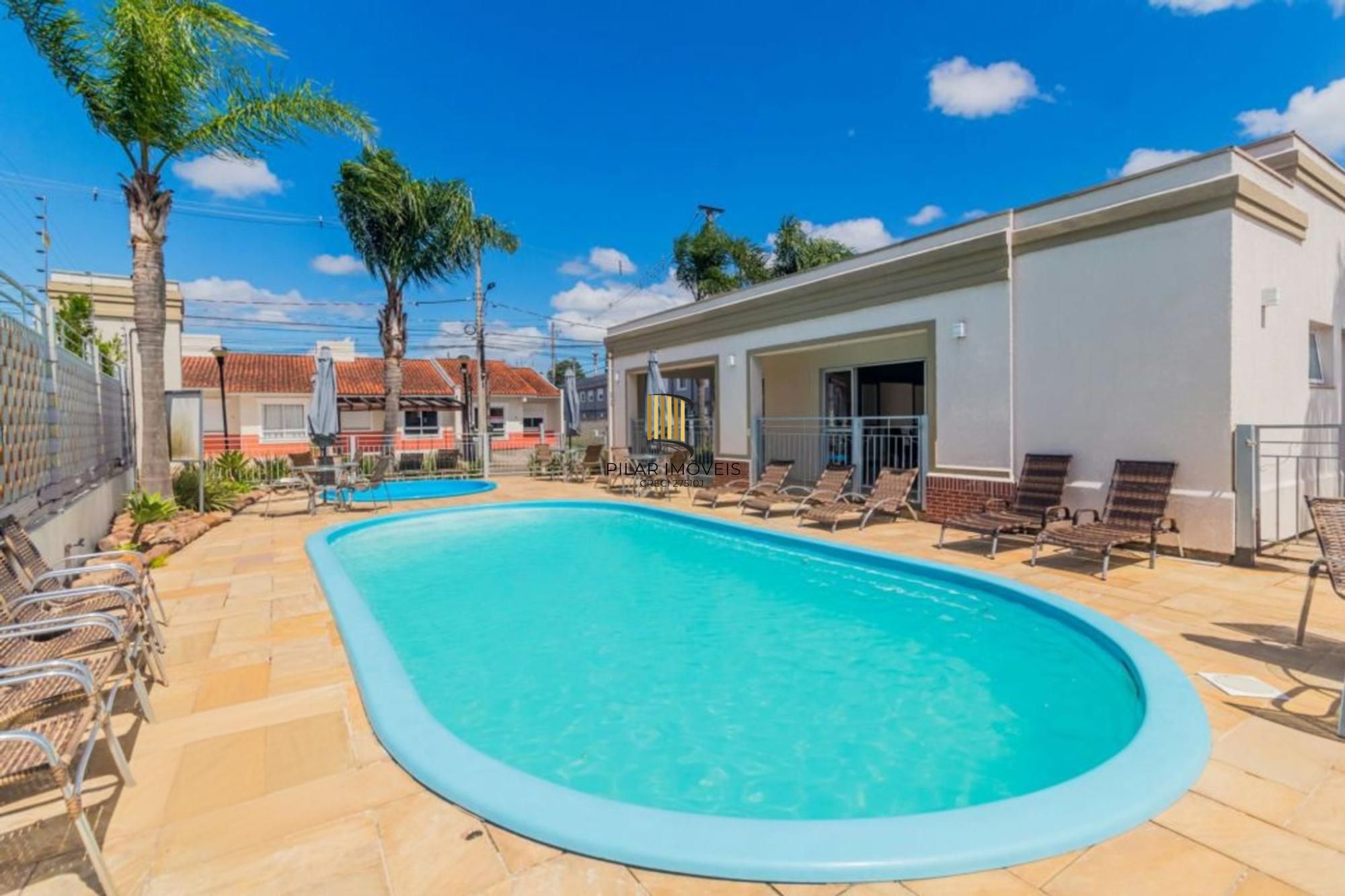 Casa 2 quartos, vaga, academia, piscina e salão de festa no bairro Restinga