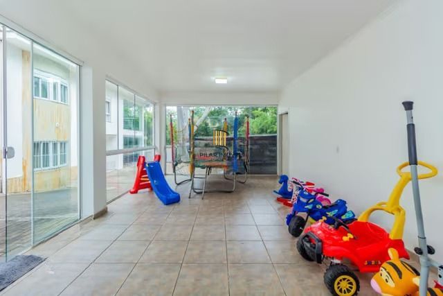 Casa em condomínio de 3 quartos no Bairro Teresópolis Porto Alegre.