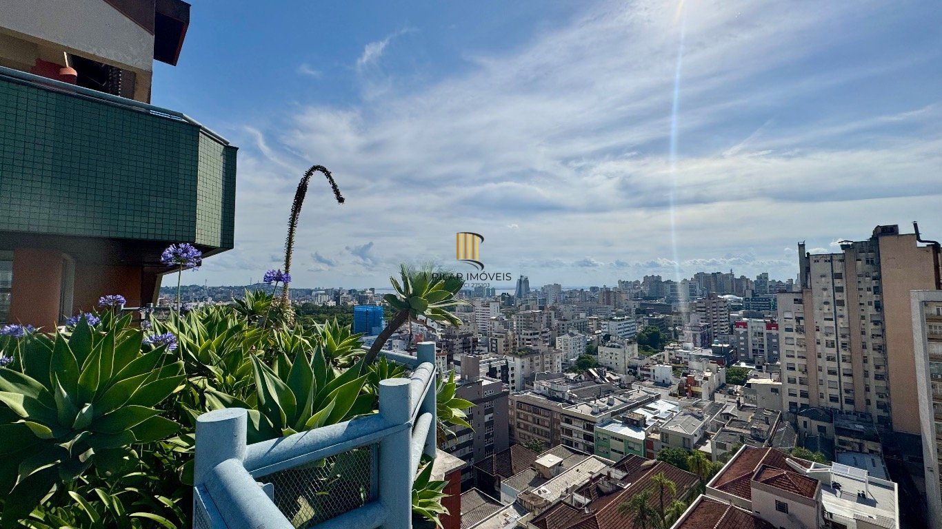 Apartamento de 1 quarto, sacada, 1 vaga, elevador no bairro Independência.