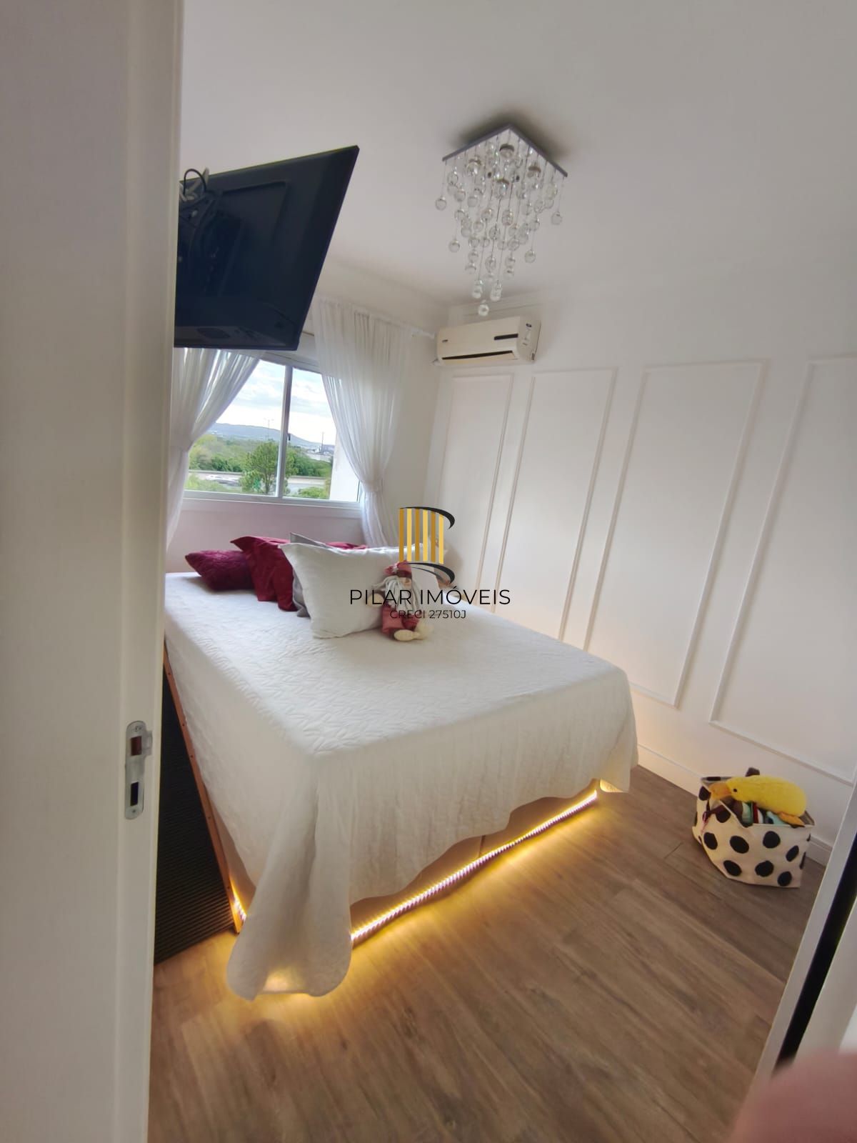 Cobertura duplex 3 dormitórios com terraço e vaga em Cachoeirinha