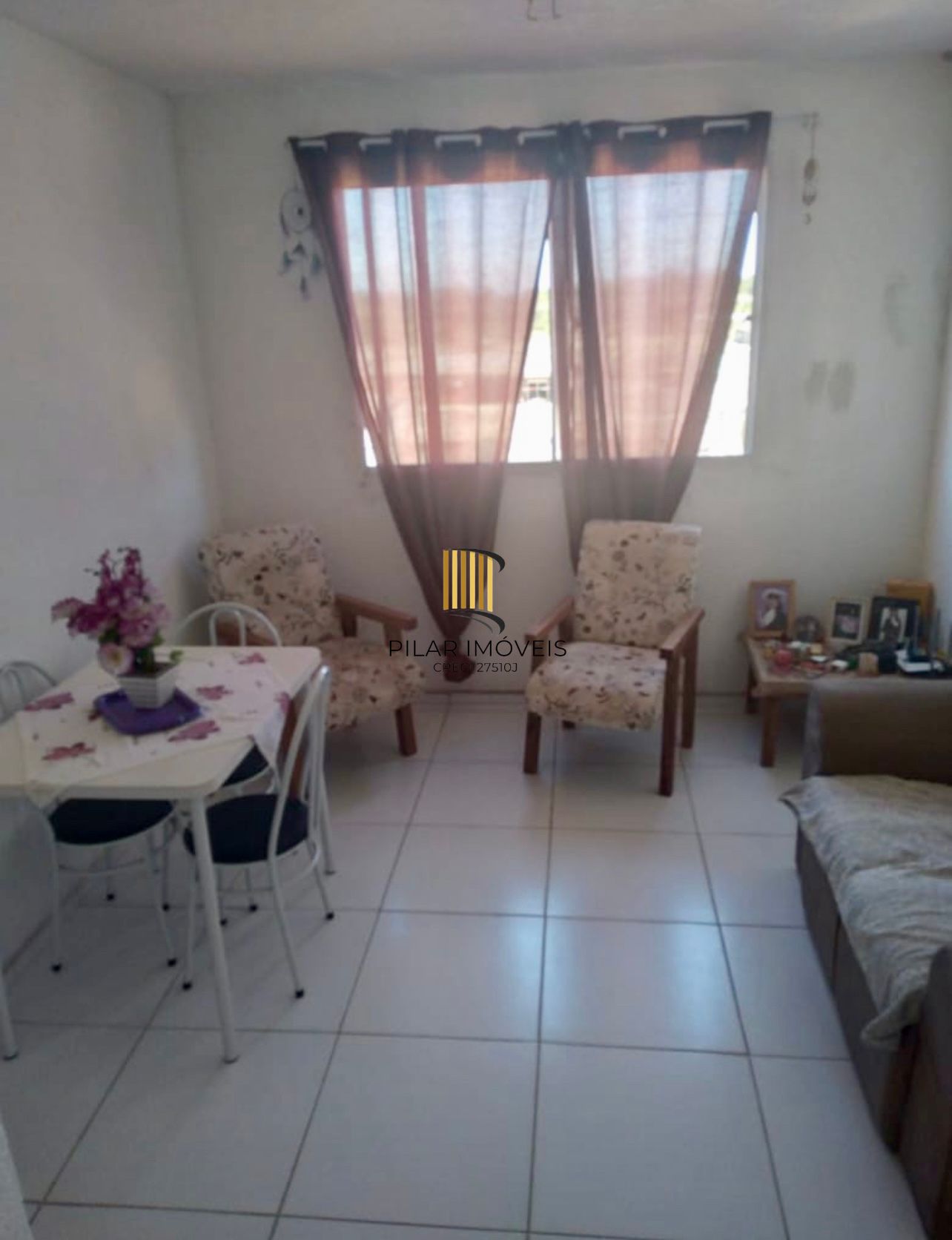 Apartamento 2 dormitórios terceiro andar Reservas do Sul Restinga