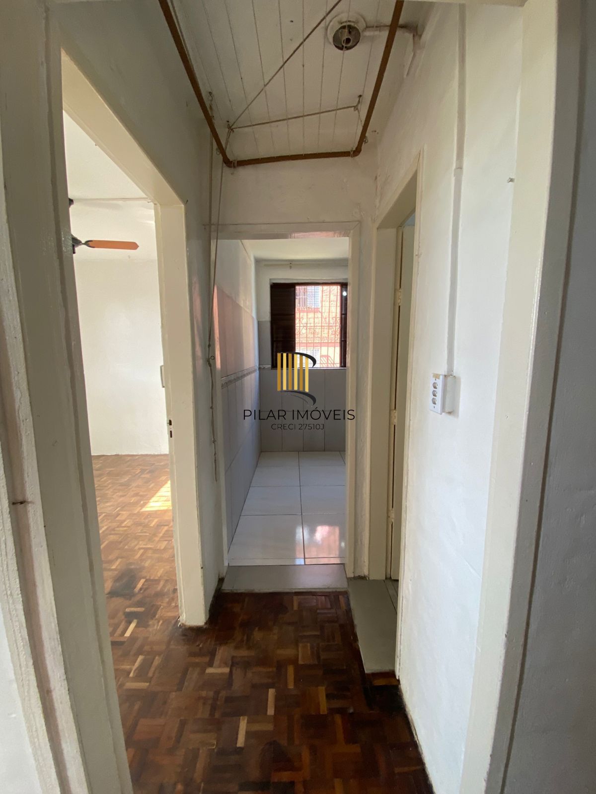 Apartamento com 2 dormitórios no Bairro Parque dos Maias
