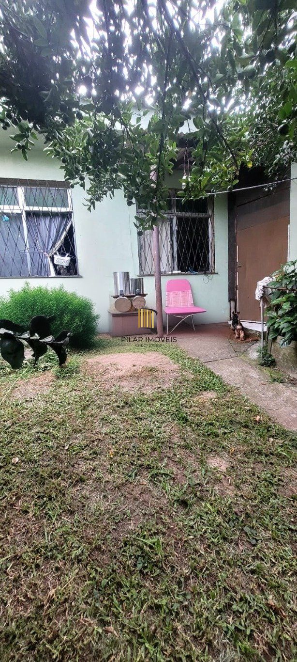 Casa com 3 quartos, 1 vaga de garagem e patio no bairro Jardim Itu