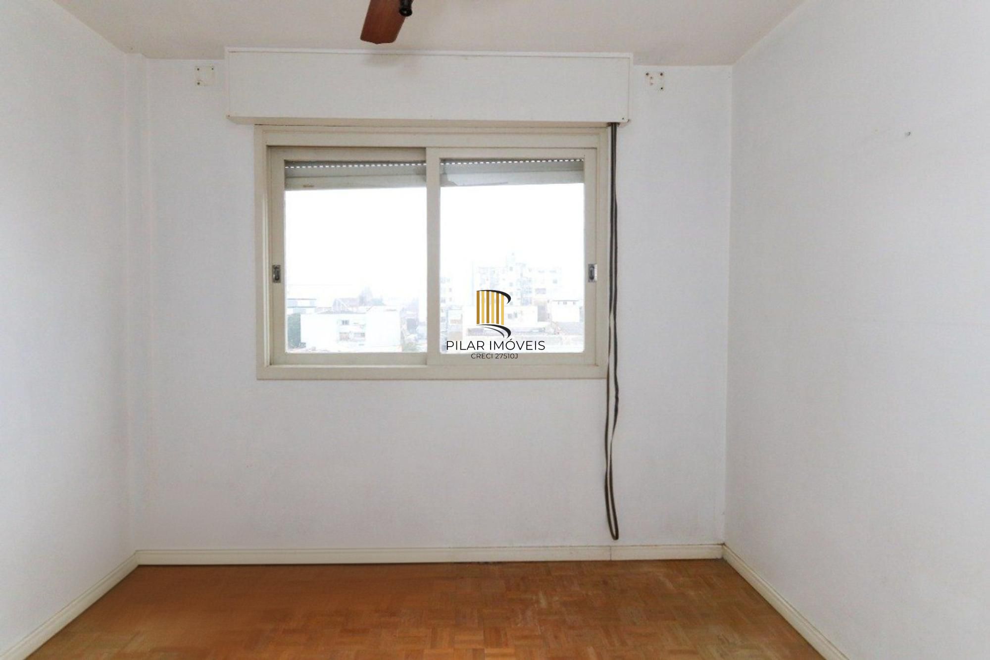 Apartamento com 2 quartos, elevador no centro de Canoas.