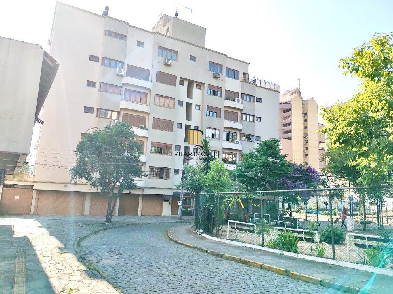 Apartamento com 3 quartos, 1 vaga de garagem com elevador em Canoas.