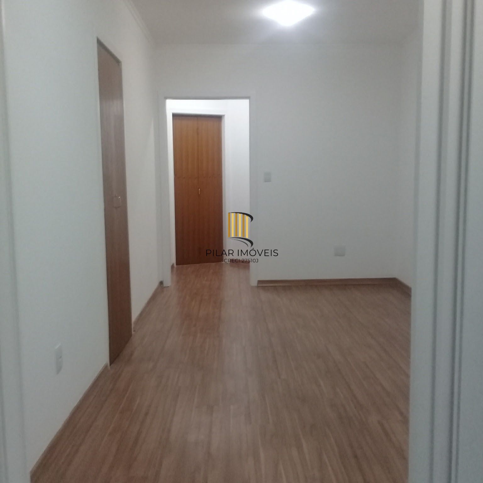 Apartamento de 2 dormitórios no bairro Jardim Botânico