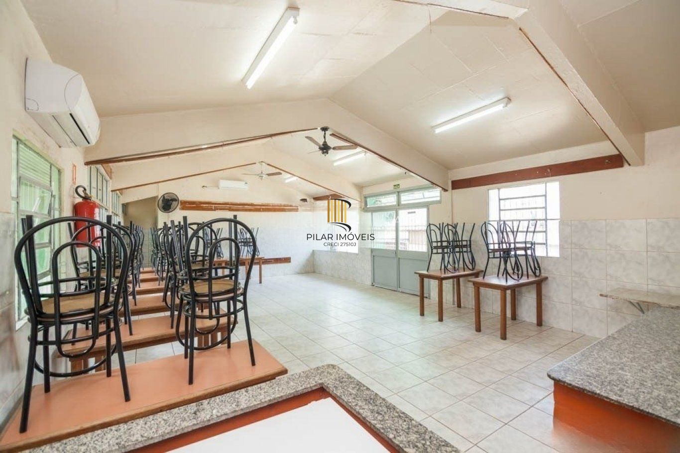Apartamento 1 dormitório 41m² à venda no Bairro Humaitá