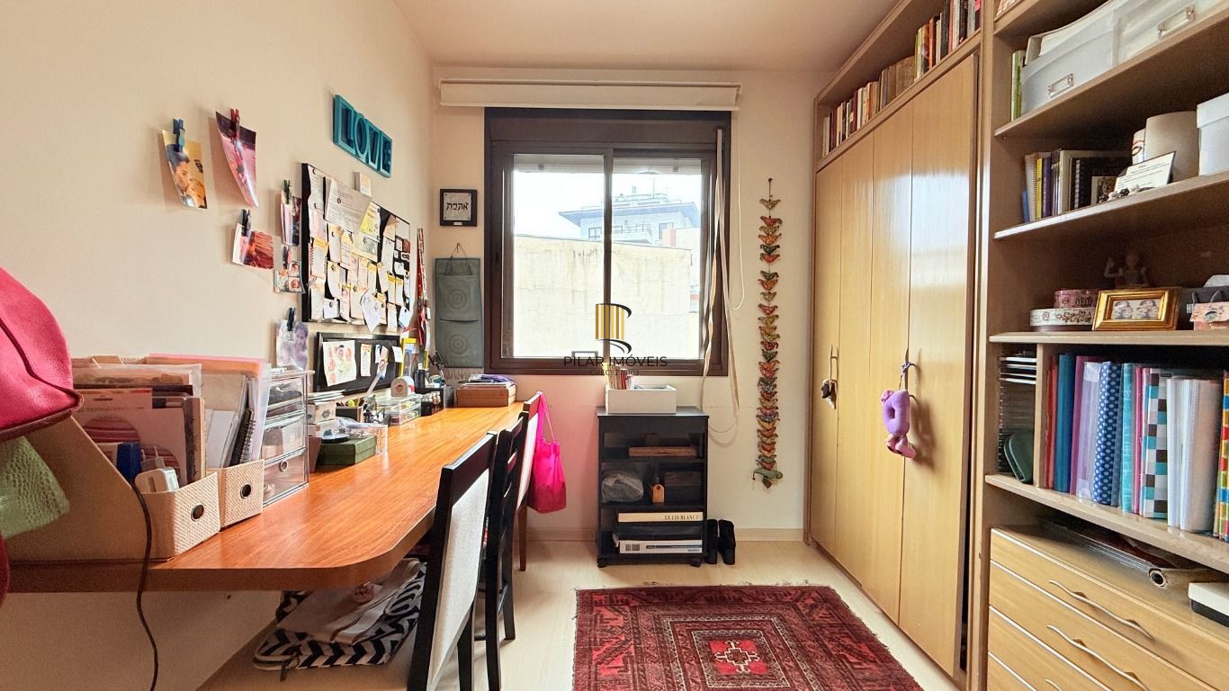 Apartamento com 2 quartos, sendo 1 suíte e 2 vagas no bairro Bela Vista