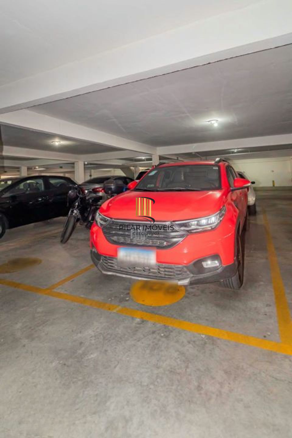 Apartamento com 2 quartos, vaga de garagem e elevador  no bairro Passo da Areia